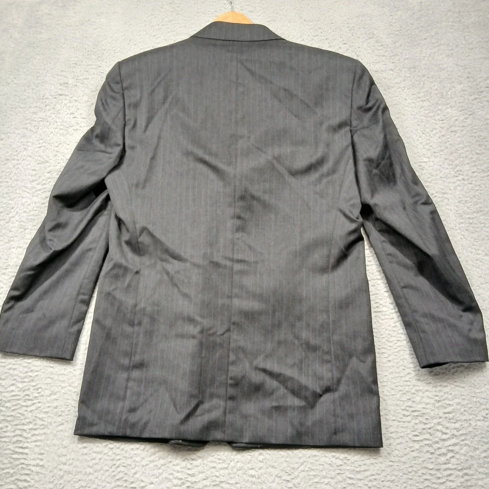 Calvin Klein Suit 40R Gray Pinstripe 2-Button Wool Cashmere Blend Made in Canada